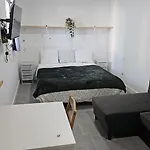 Penzion Coliving Mol-terrace, En-suite Bathroom, Fridge & Tv Las Palmas de Gran Canaria