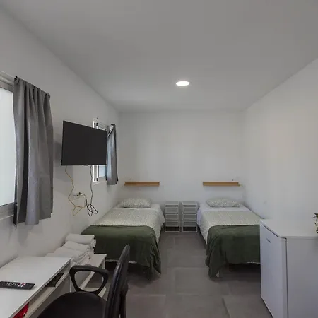 Coliving Mol-terrace, En-suite Bathroom, Fridge & Tv Guest house *