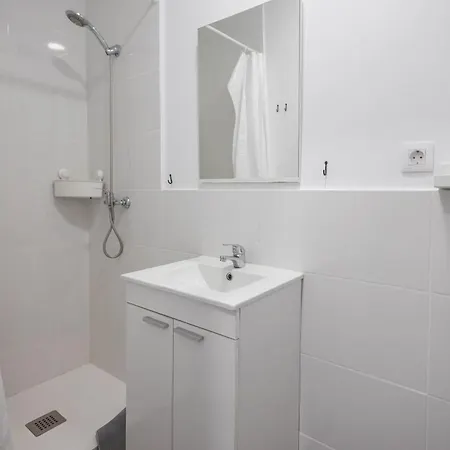 Guest house Coliving Mol-terrace, En-suite Bathroom, Fridge & Tv Las Palmas de Gran Canaria